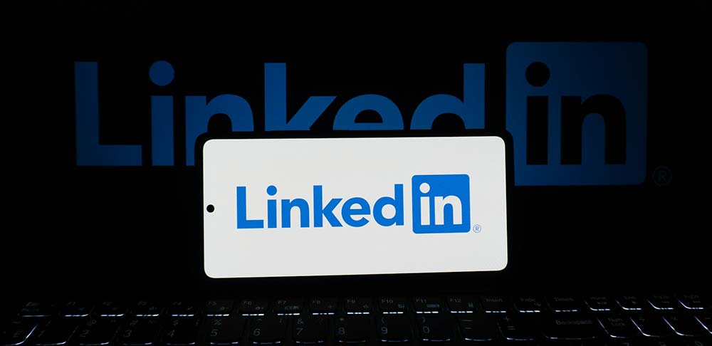 Guide to LinkedIn for designers