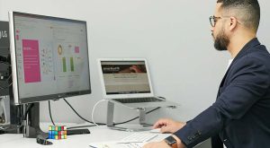 Read more about the article Why Proposal Builder Tools Are Essential for Modern Sales Teams